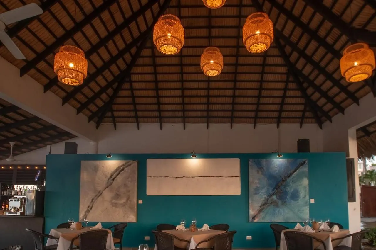 Velero Beach Resort Cabarete 4*,