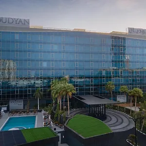https://elaf-jeddah-hotel-red-sea-mall.jeddahhotels.net